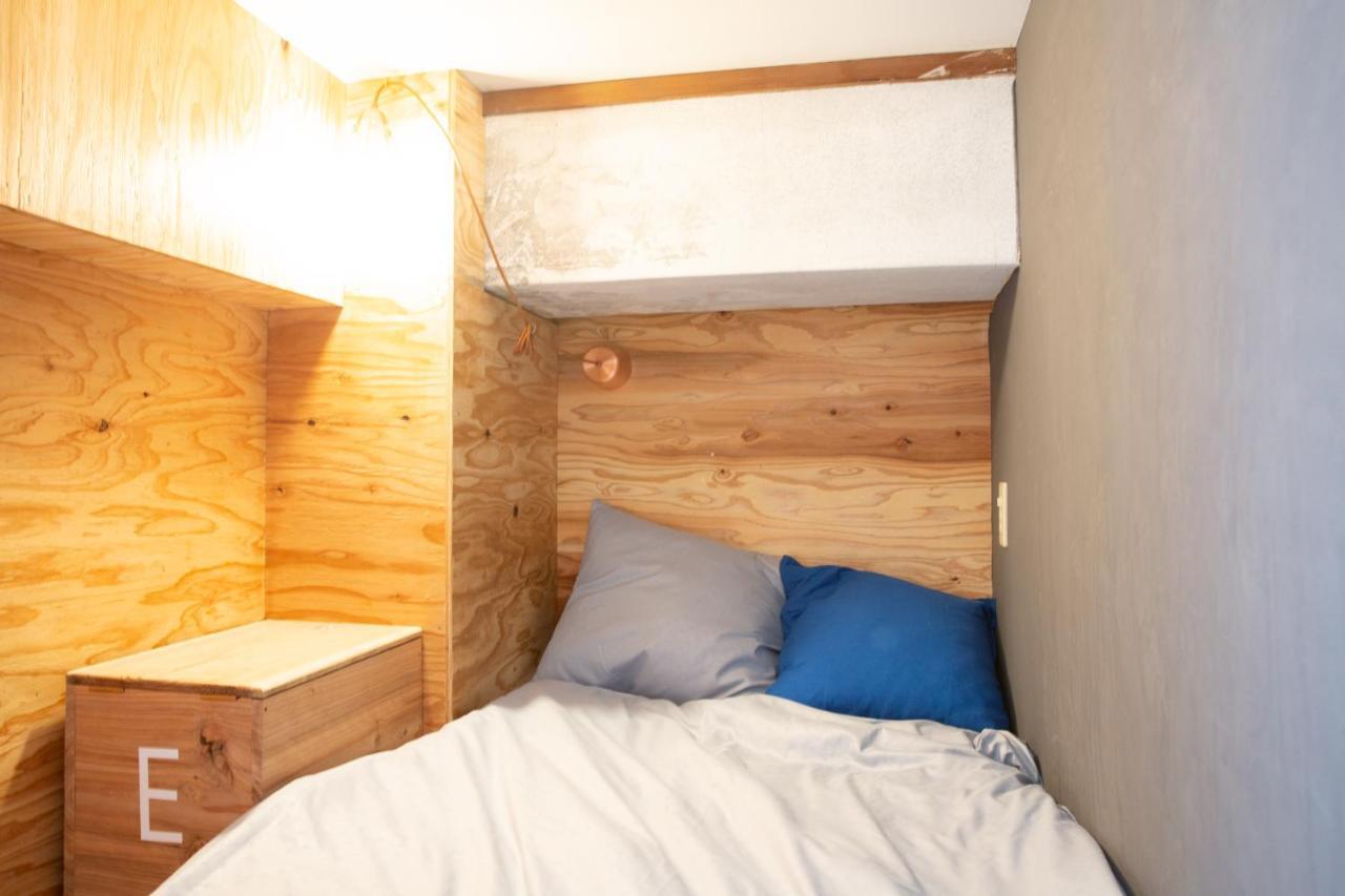 Meedafu'S Yui Hostel And Coffee Yoron Exteriör bild