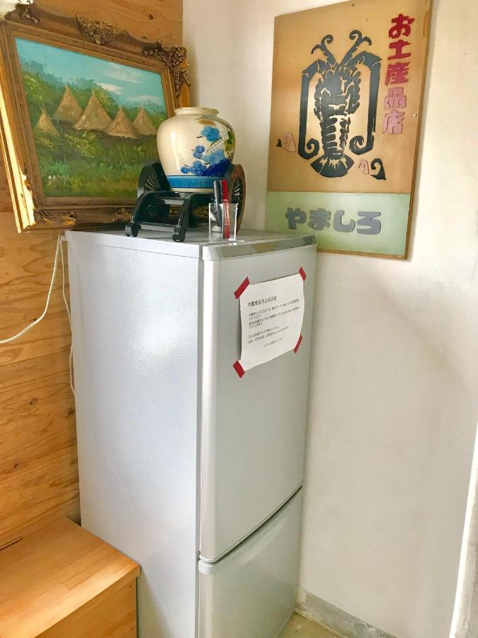Meedafu'S Yui Hostel And Coffee Yoron Exteriör bild