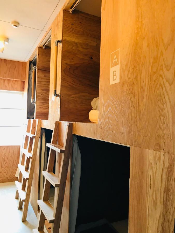 Meedafu'S Yui Hostel And Coffee Yoron Exteriör bild